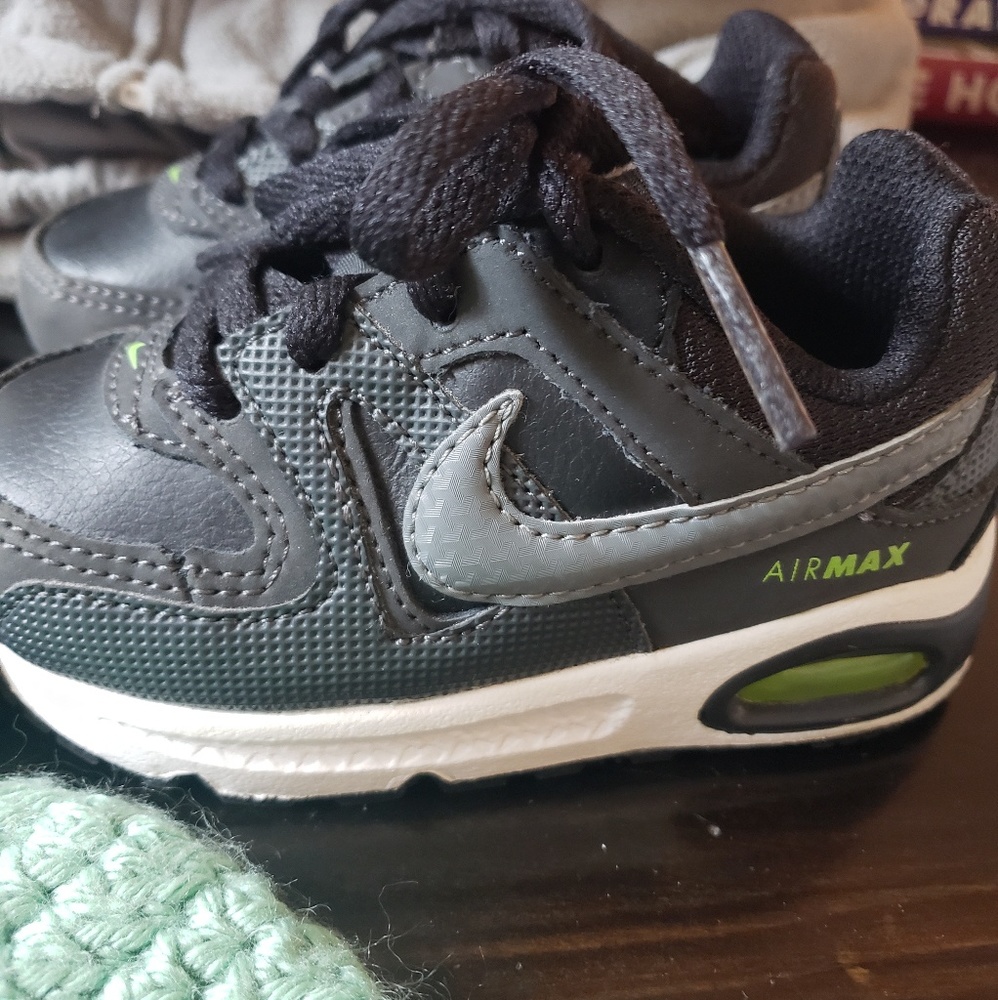 Air max bundle - Picture 2 of 5